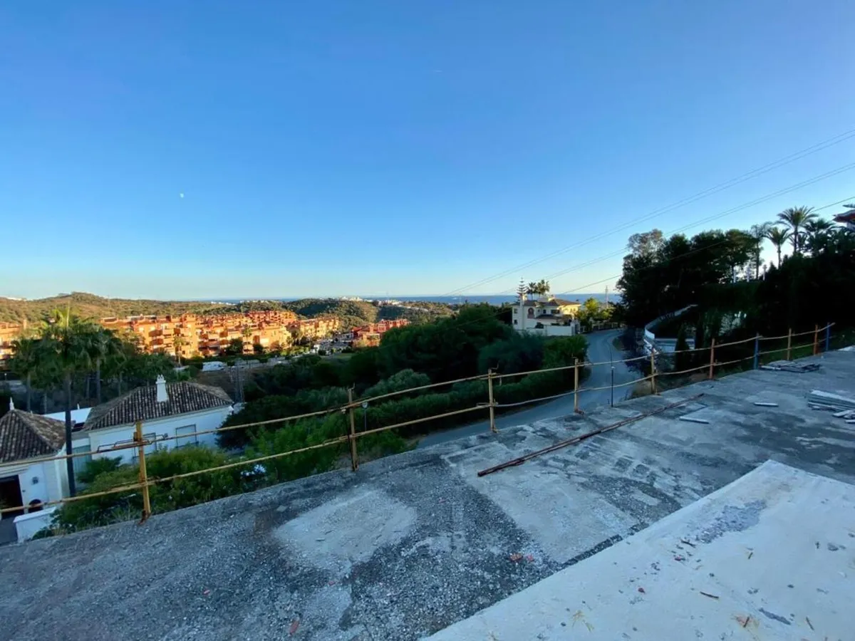 d0bf70bf-fc48-405f-8dfc-58ca73a8e5bf