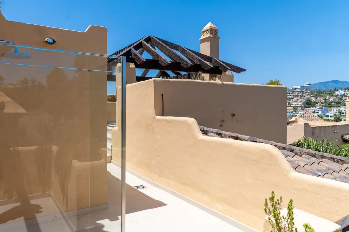 c13dccd9-4164-4061-84a4-82ebb24f008d