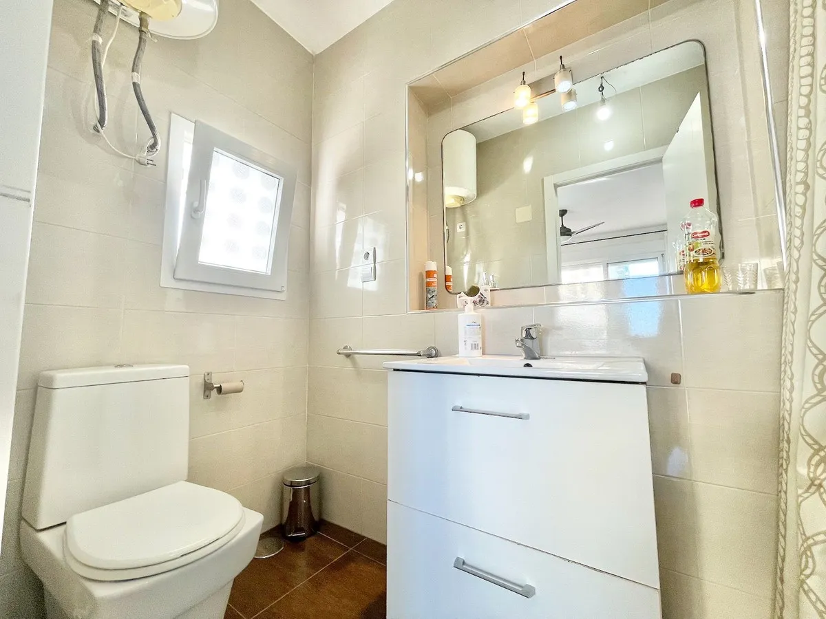 52e427f8-ce3f-4428-8abe-80e50f9b6801