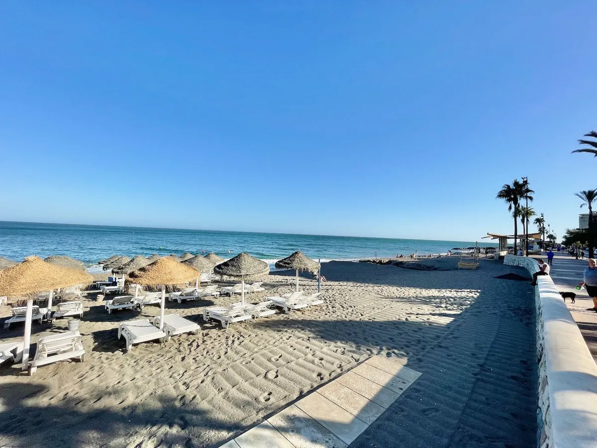 6b88b2a7-02bf-40fc-a2db-fbc22ea6b523