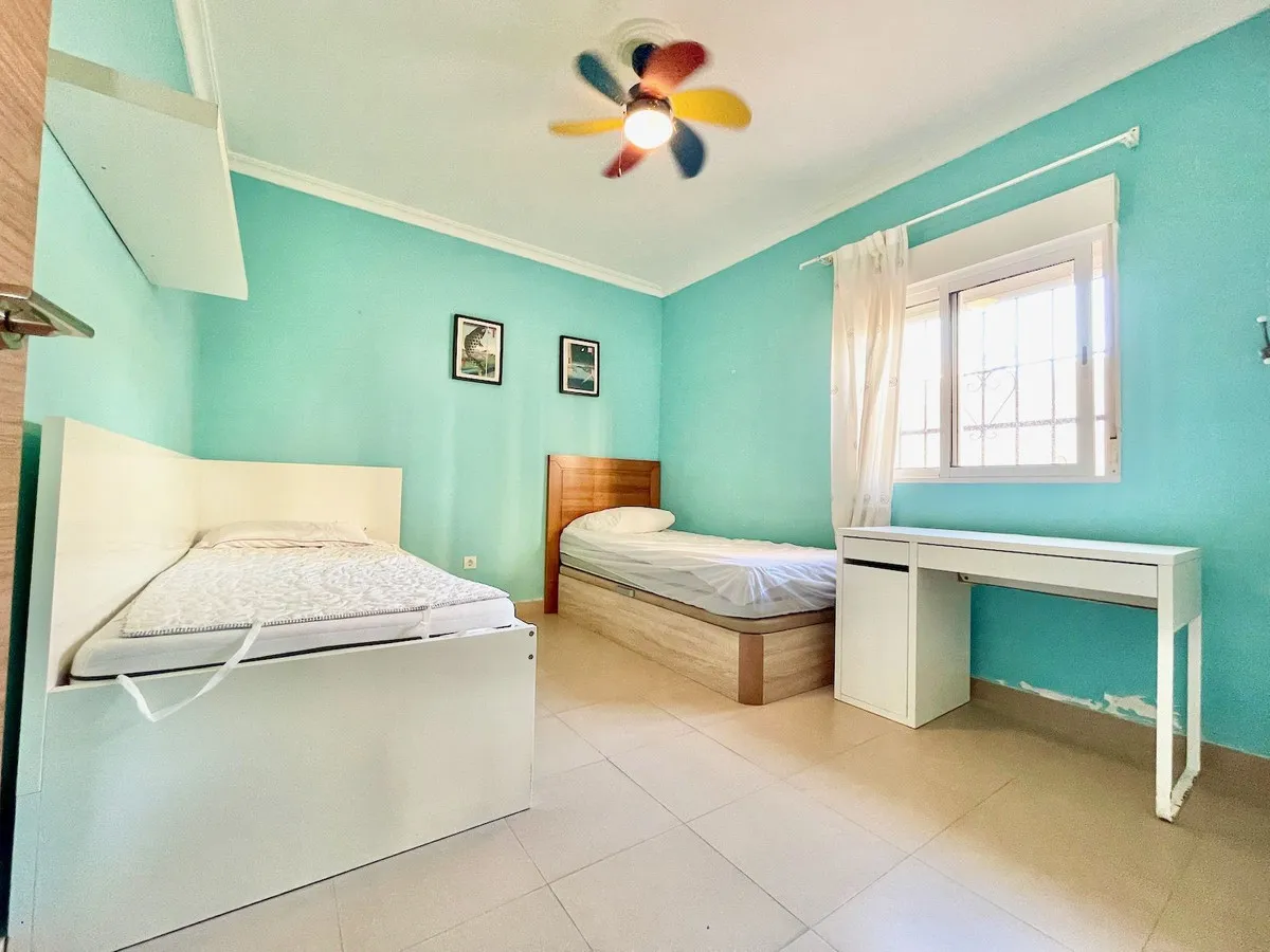 eb964e8d-245d-4104-af66-dfeb5d34fb08