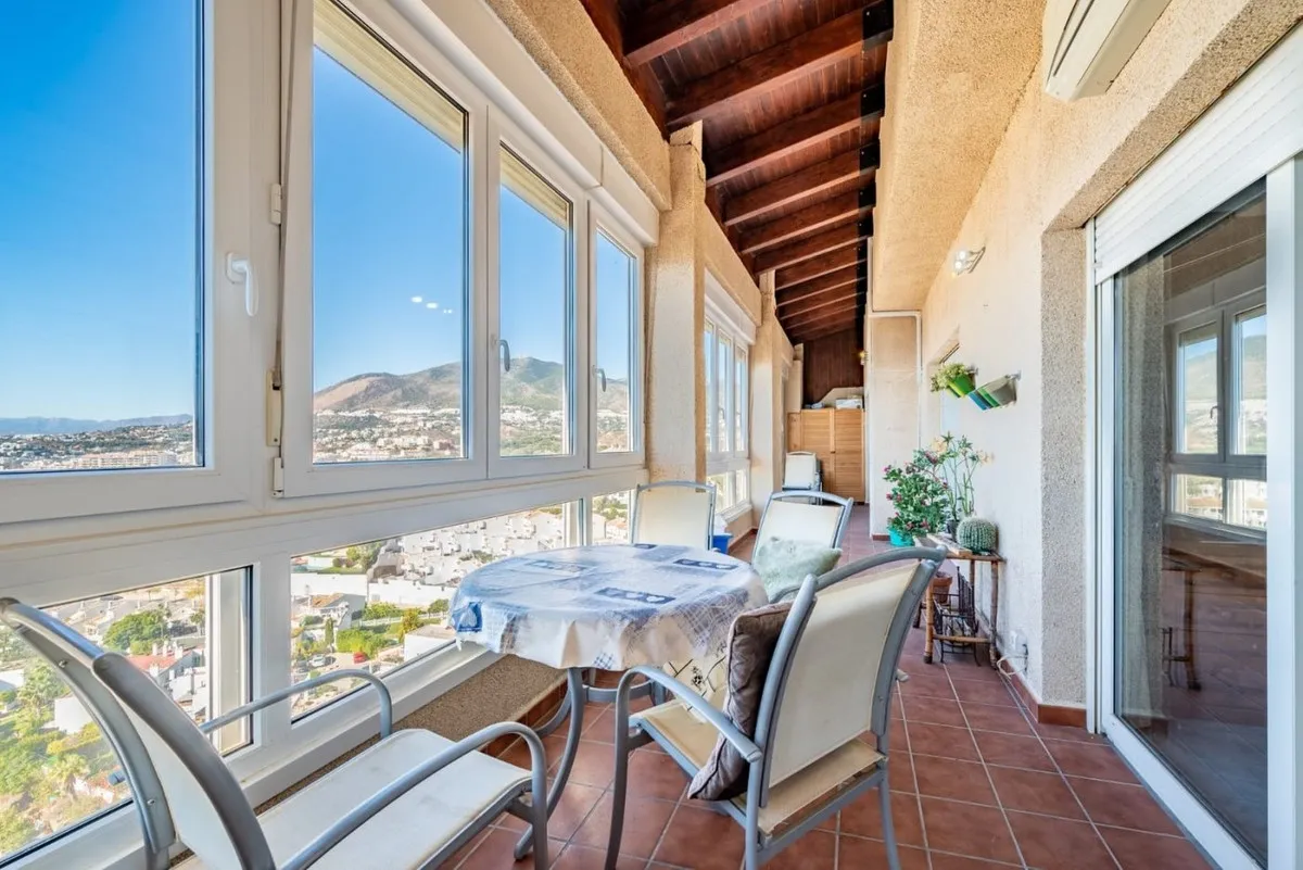 854e2176-9779-4906-8d8b-ace67176861d