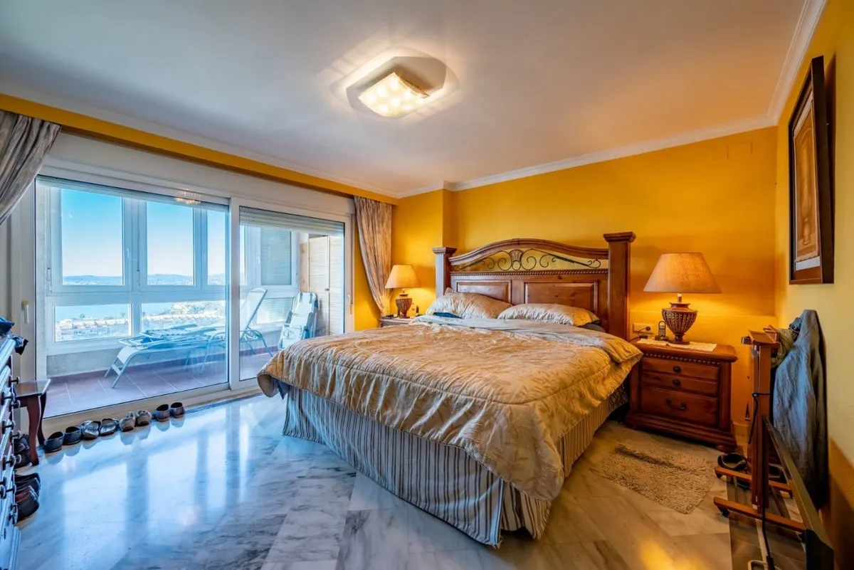 bb64d09b-7684-4d14-a098-29fe2d198c2f