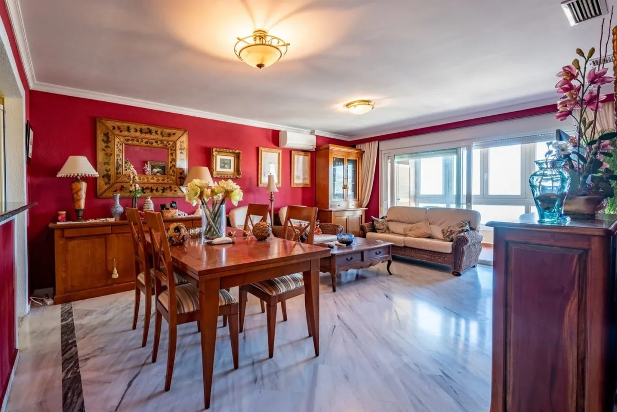 e26767d4-6d5a-448e-9097-fd94a6930a12