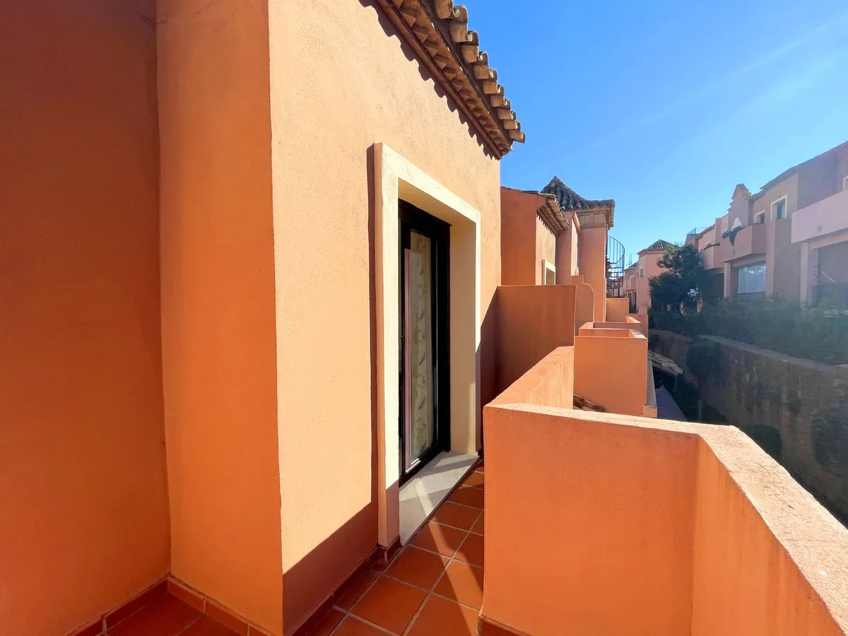 c189f259-e38a-4601-a4cb-6cb596a59ccd