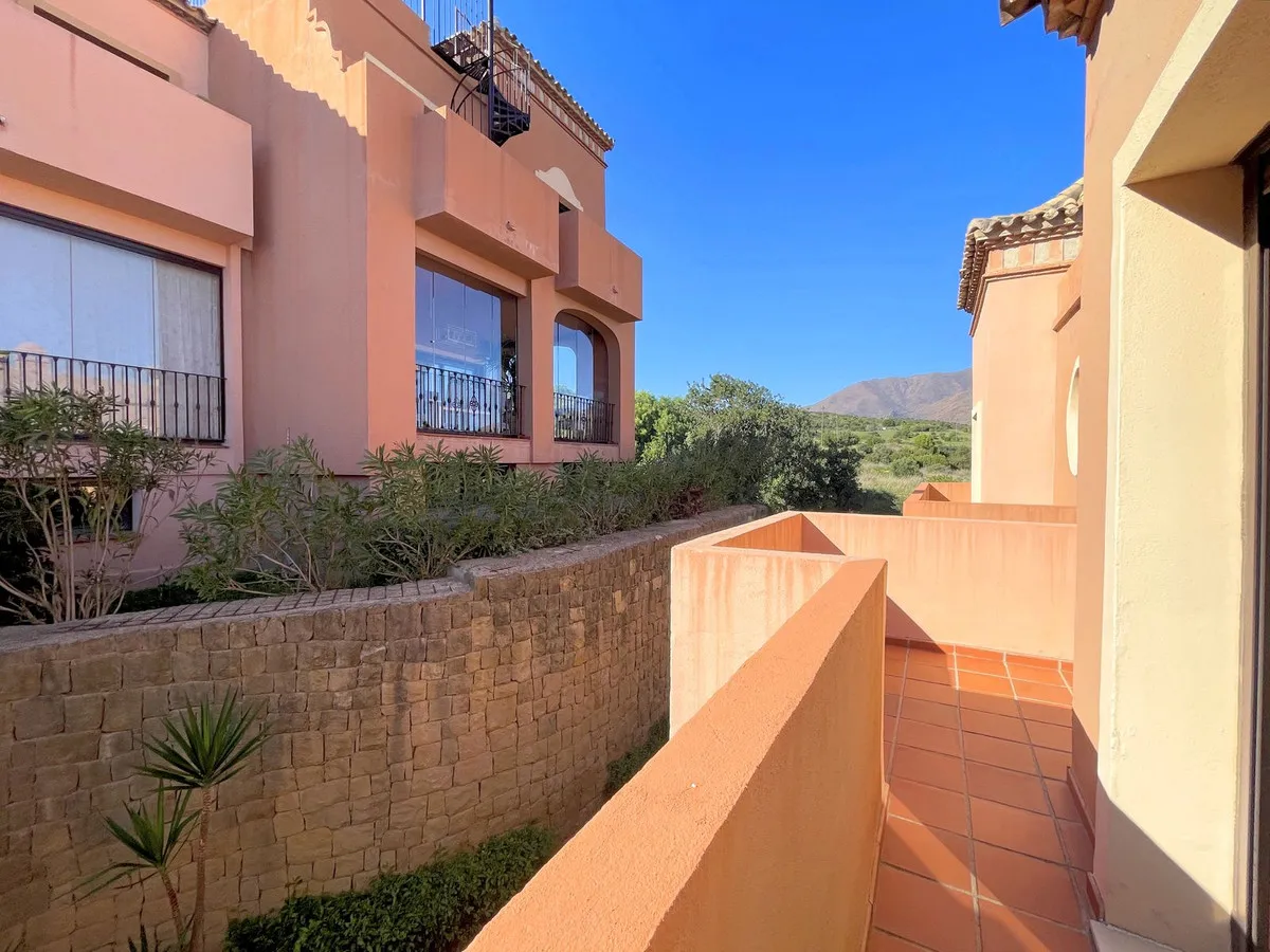 ca544feb-0c3e-4af5-93ed-630ba1ec5451