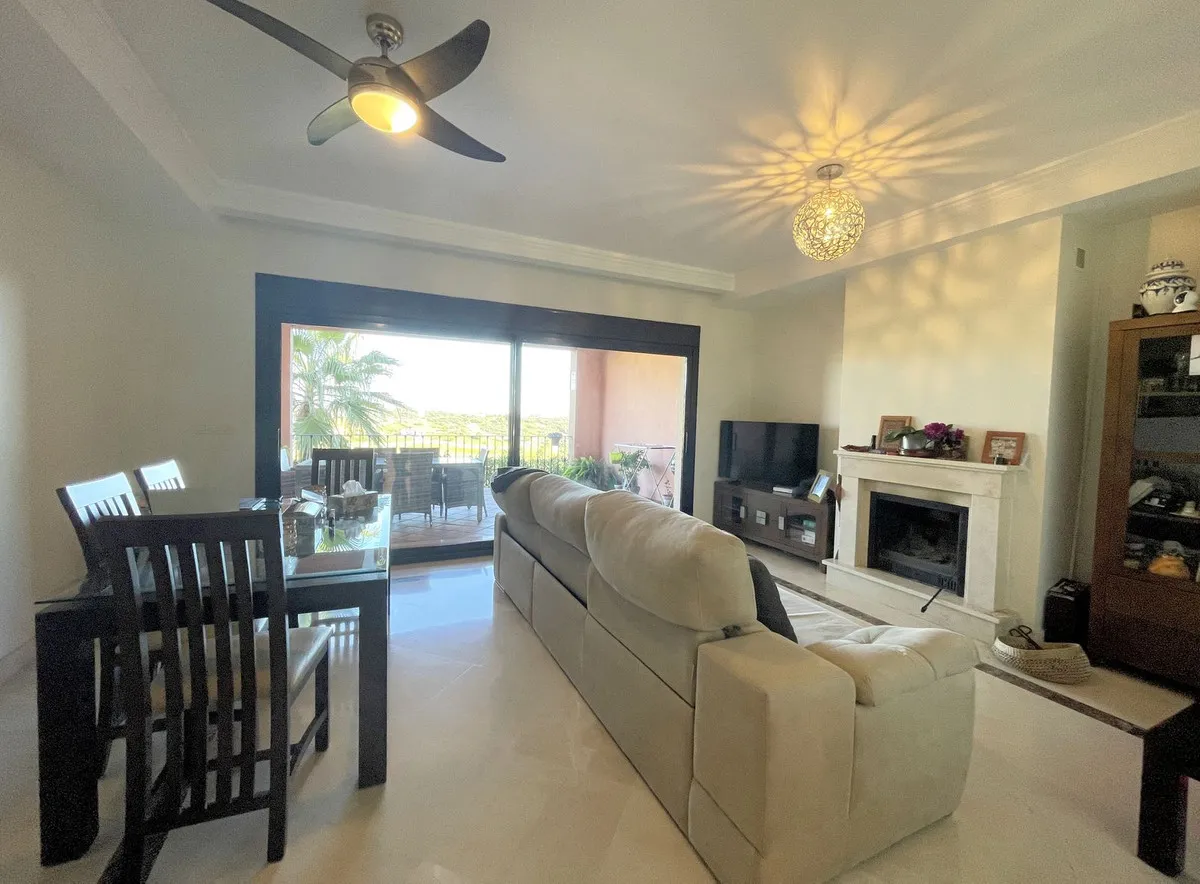 d7b08186-4af2-4483-abd2-c4cc8ca68c78