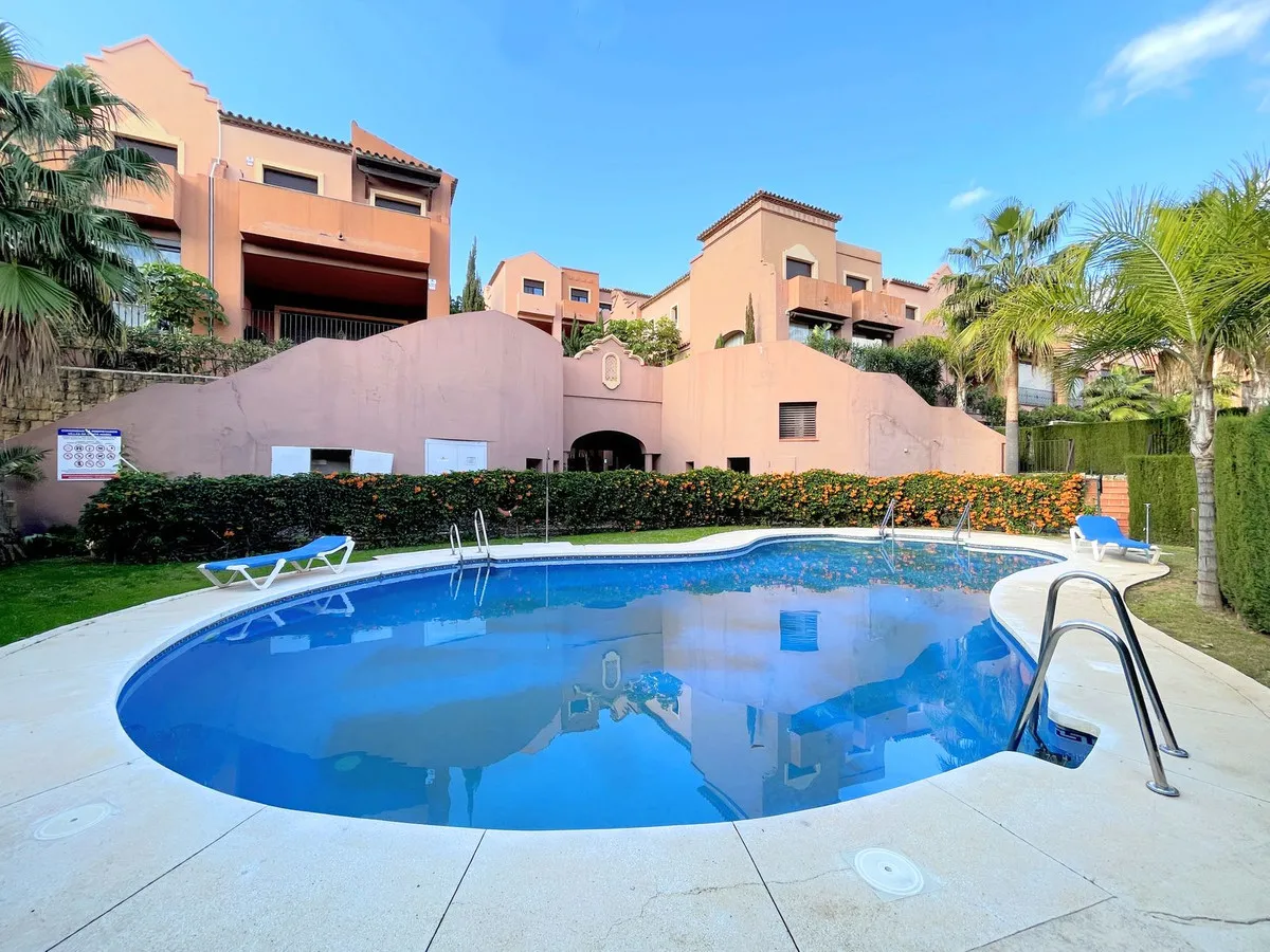 dd71c472-2b95-4db9-abac-c057fcff82f1