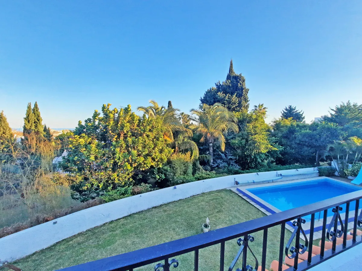 0beabe38-82bc-4f87-9d36-024977ad4c70