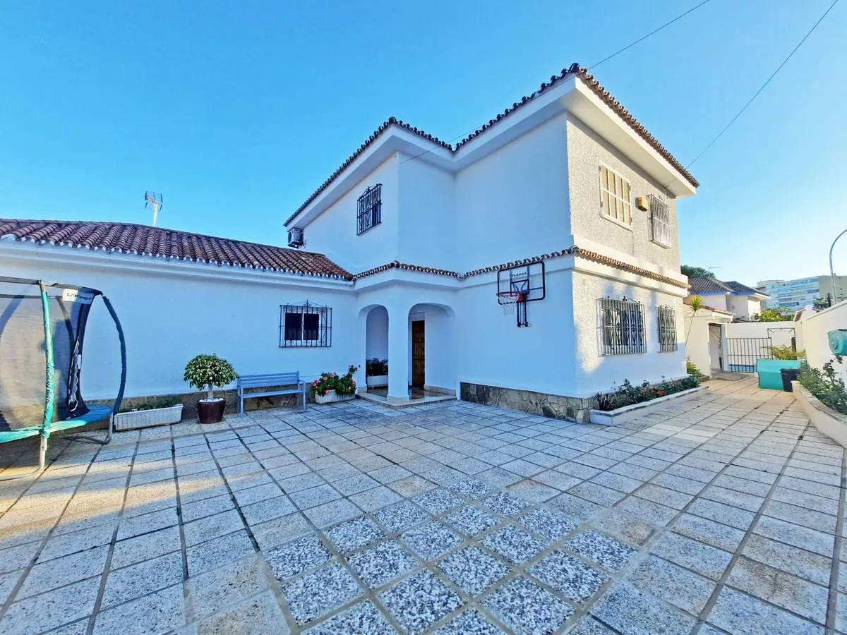 3c7ea8ee-0c98-4d7b-b5af-3de880612c61