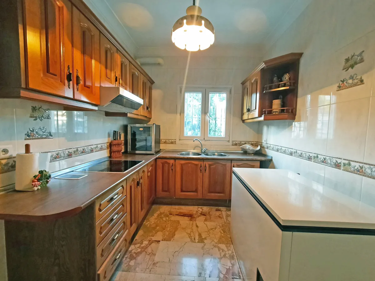 dcb7baba-b5e2-4631-8612-552afdb24a66