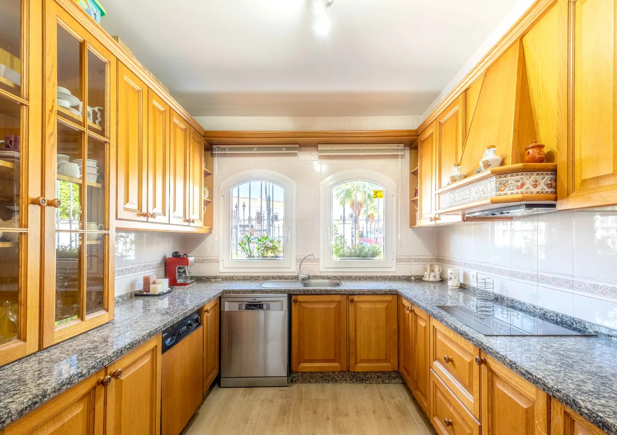 9595b2e3-239b-458e-b1df-6aef6e47c94b