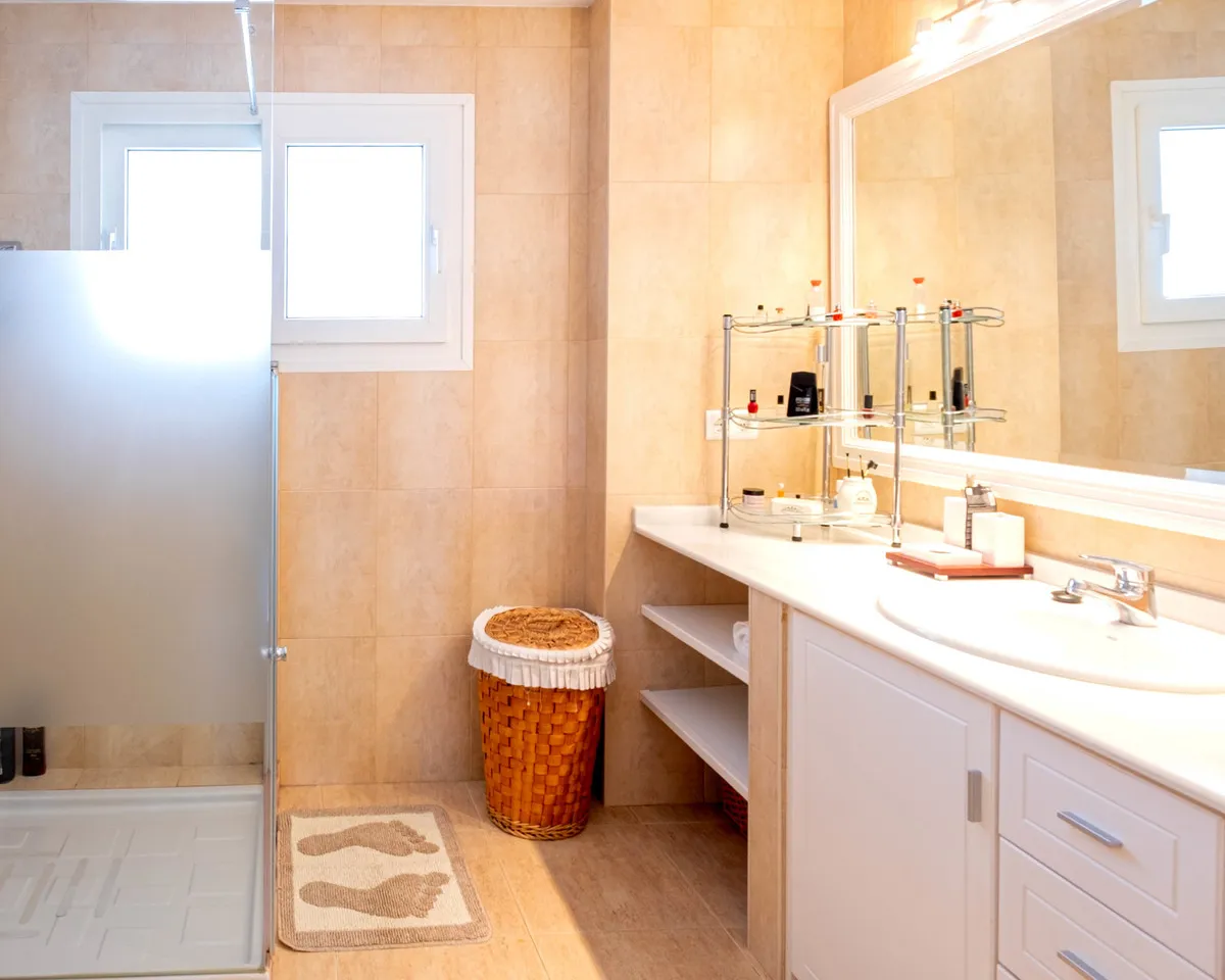 a0e235ab-b562-4b82-b0fc-ff15dcb55ae0