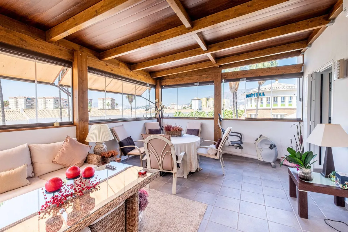 cf6eaec6-c710-44ff-92e4-705e7f3c7636