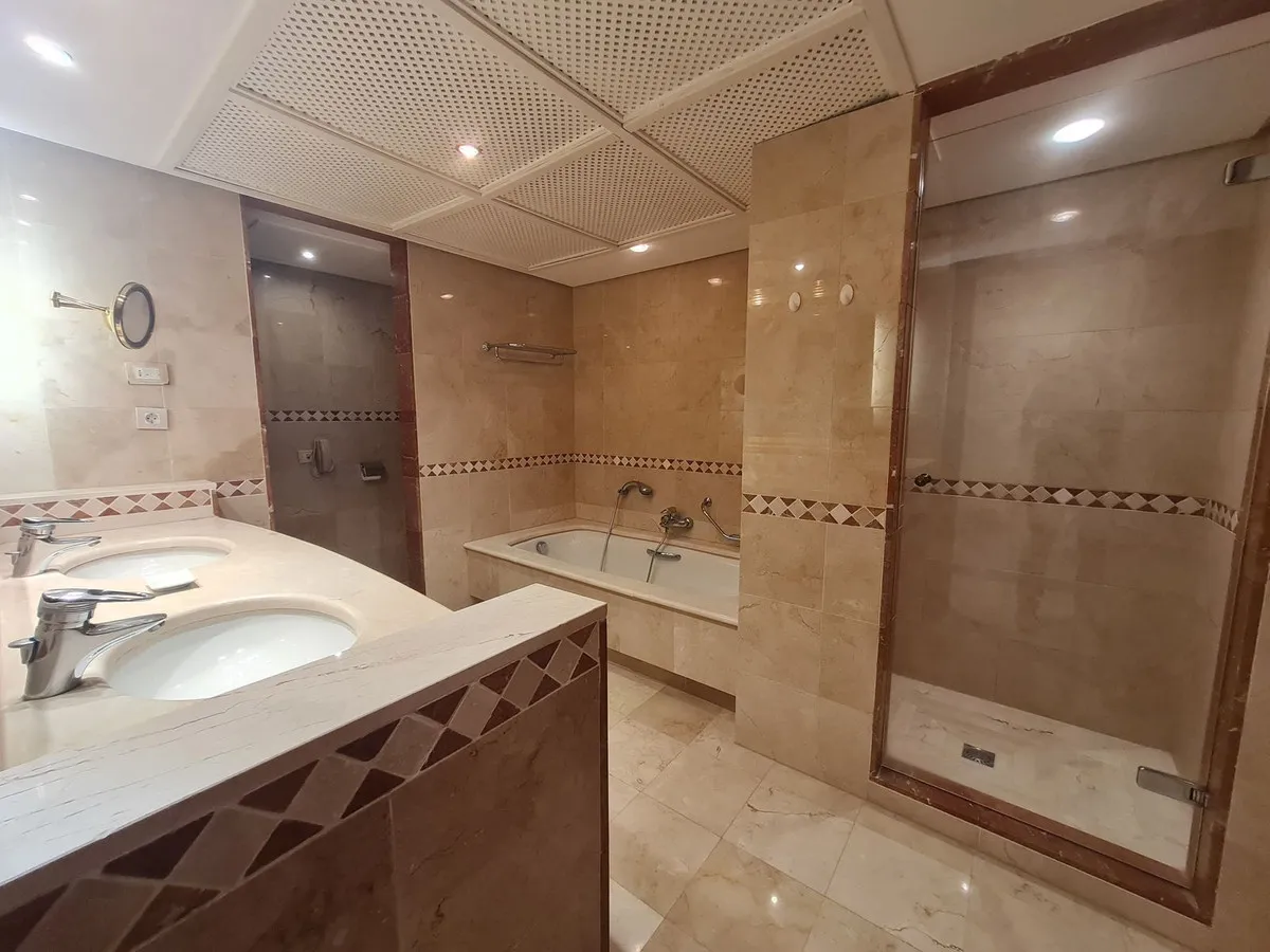 e22670a9-7d78-47f1-a2a3-18cd063dff65