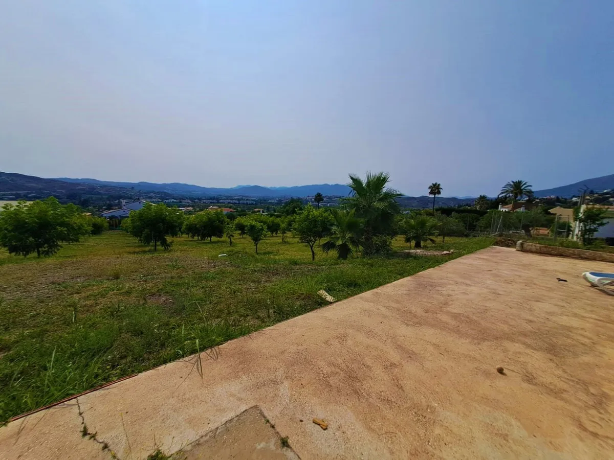 d913cae8-cf06-4f28-8cda-1a7d7f3ab28f