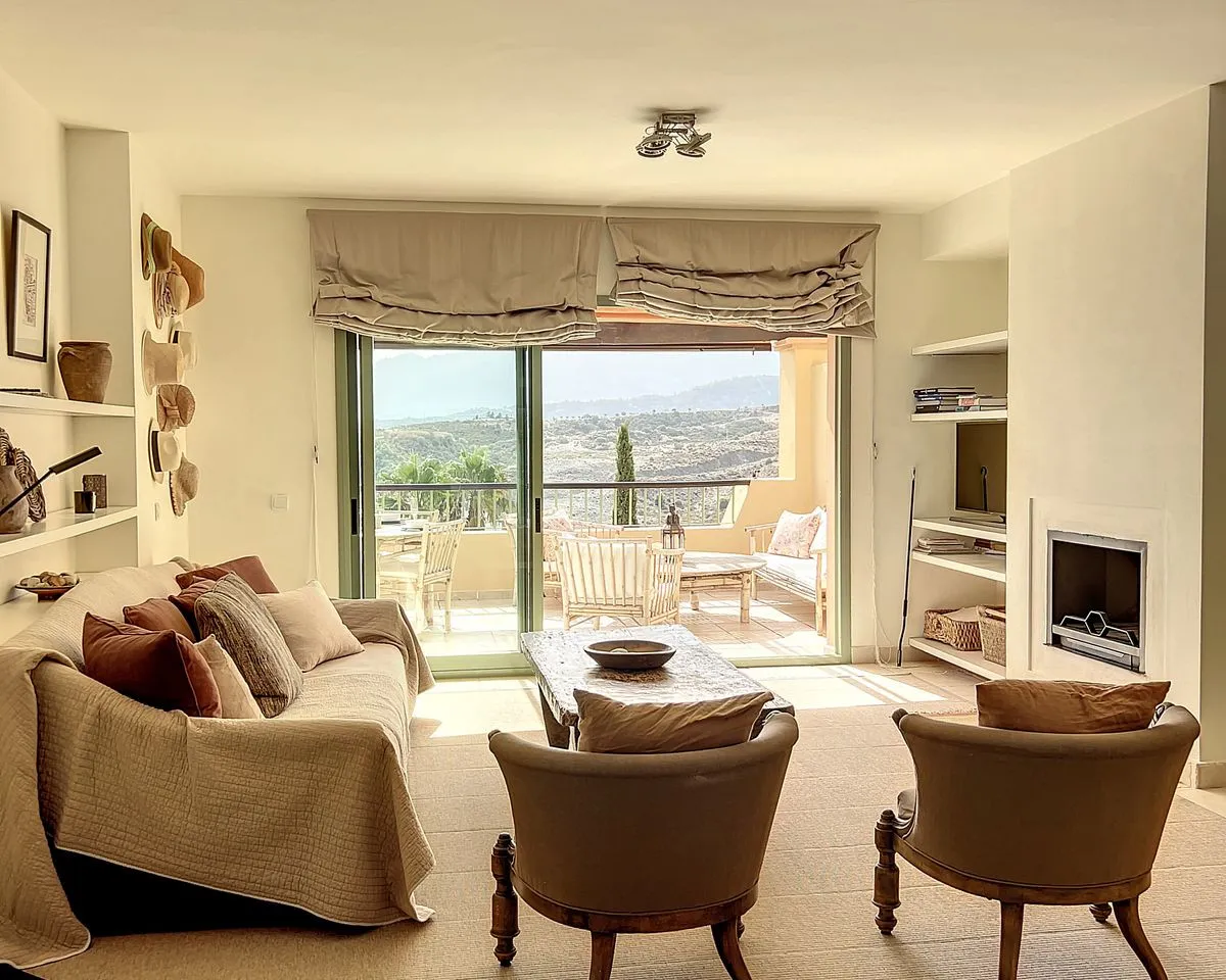 3efb3563-e9c5-4ba8-b70c-a07e67fa5b2d