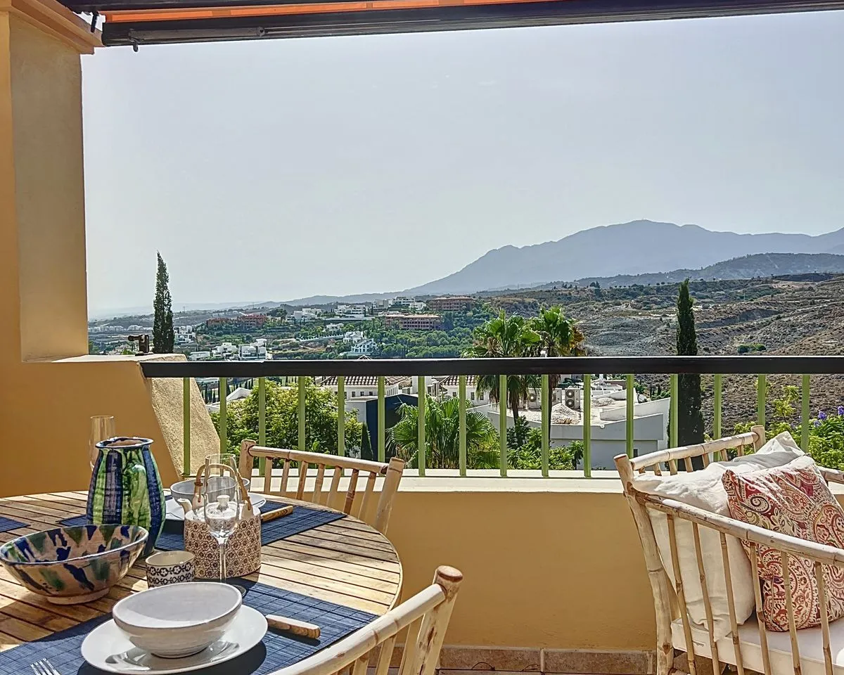 f3e8e200-3c5f-44be-82a1-7d5403aa7ed7