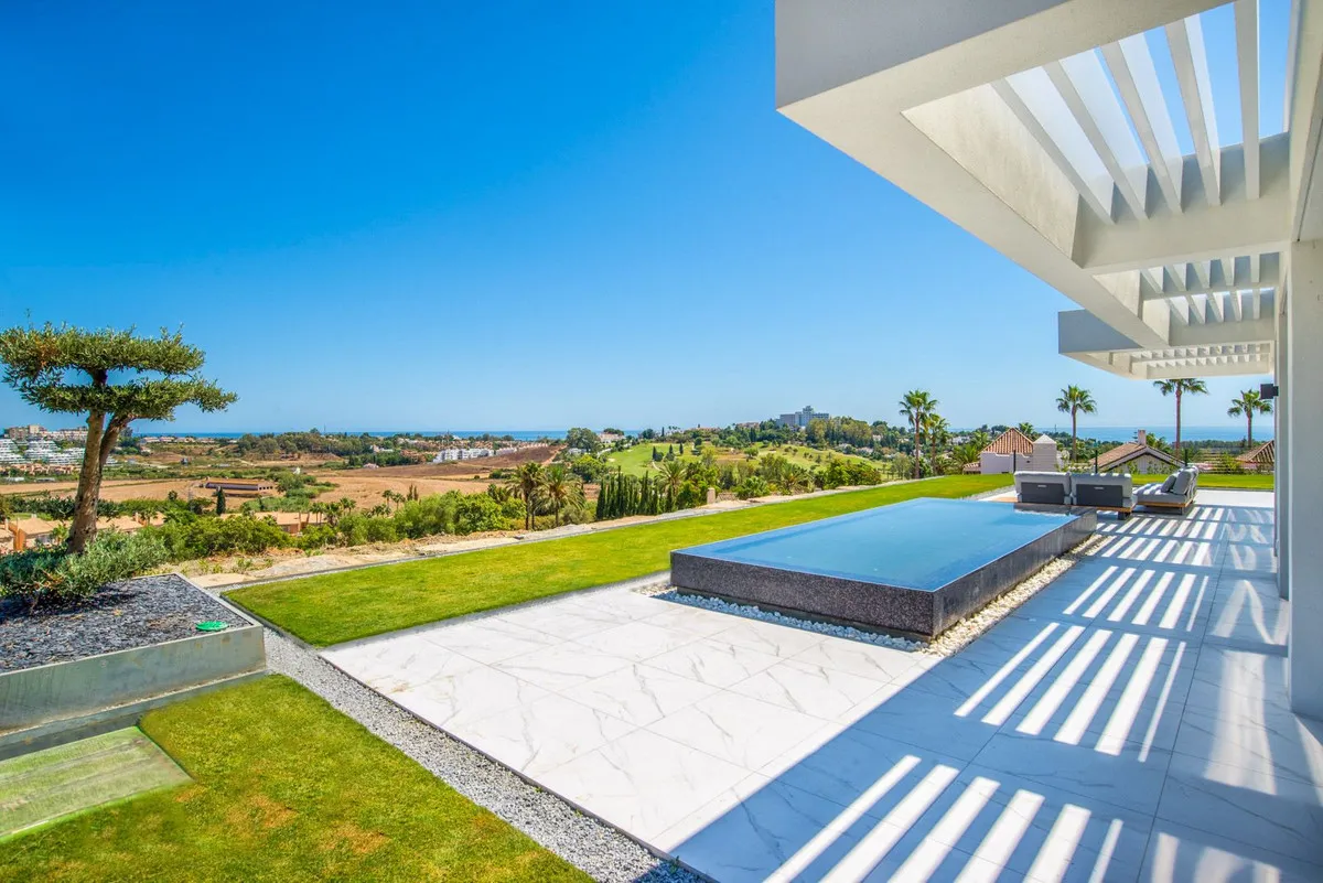 3937f409-e905-41fc-b5f4-706ca5dde303