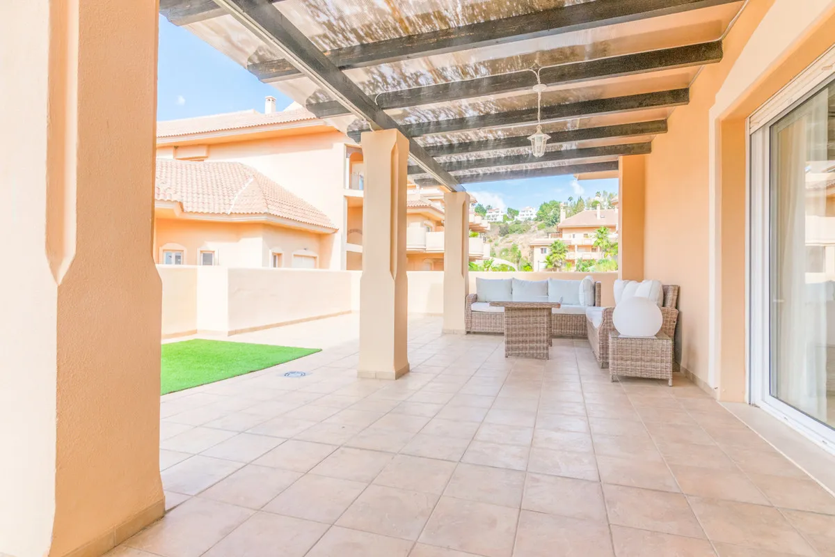 321f986d-3f38-4f5f-b140-01a6c5eb7d3f