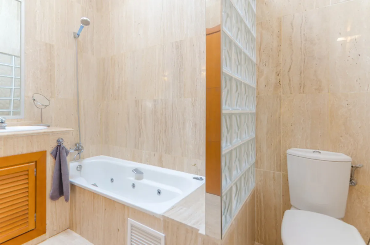 a1922af7-954b-4d6c-b22a-f6956e195cdb