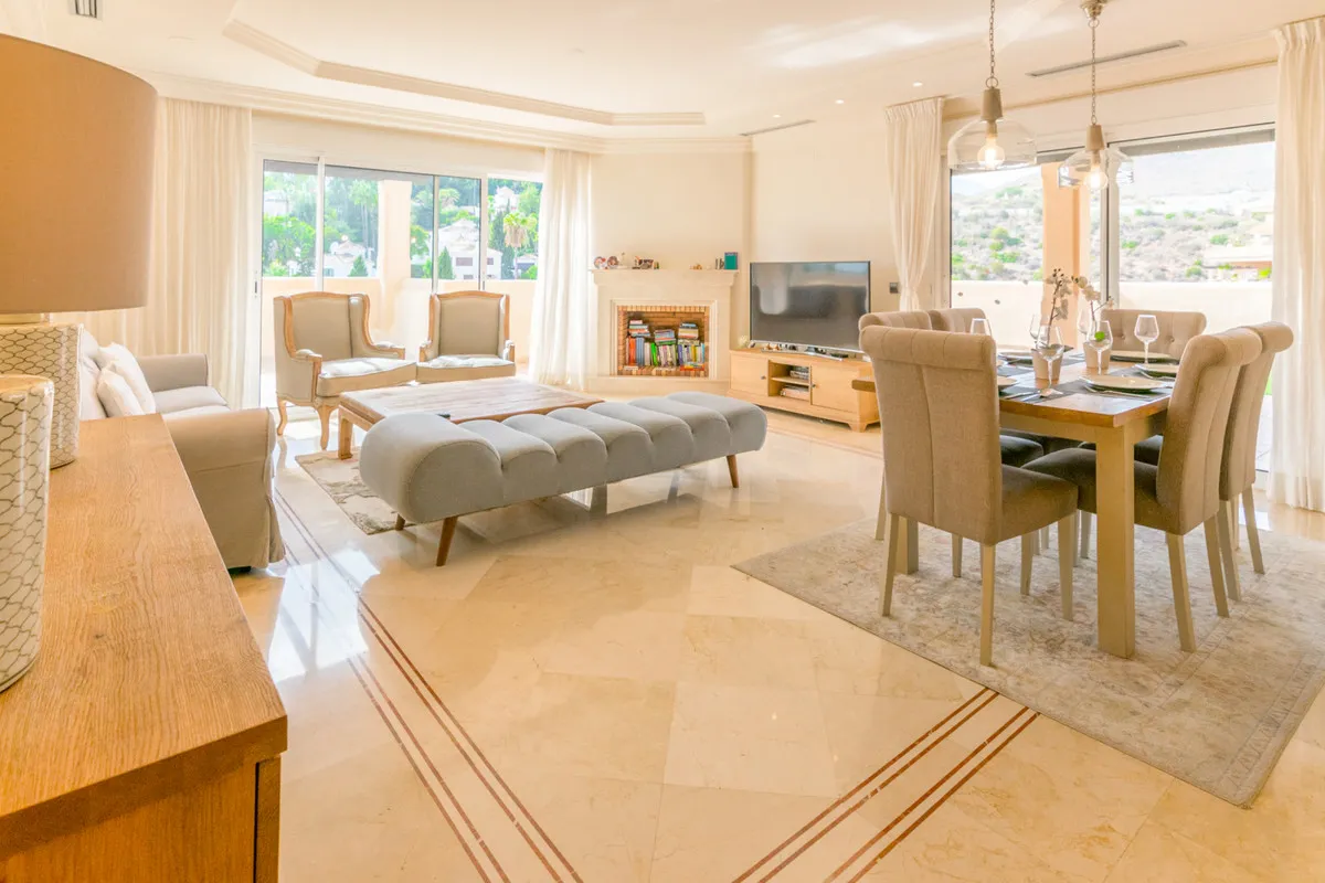 c880af3b-a6fe-48e7-8b10-b348d0fb2a32