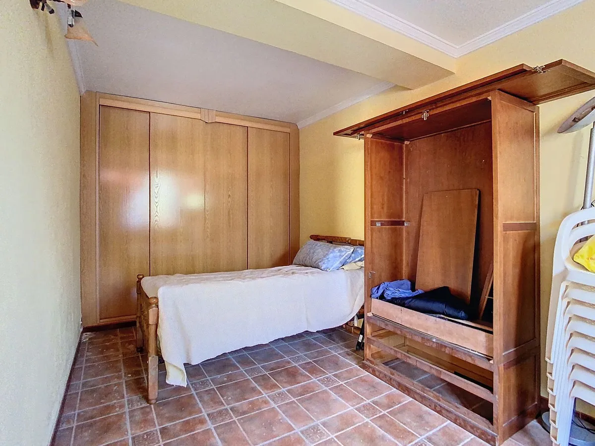 1d1de2eb-d033-4f25-a179-42df05fafe91