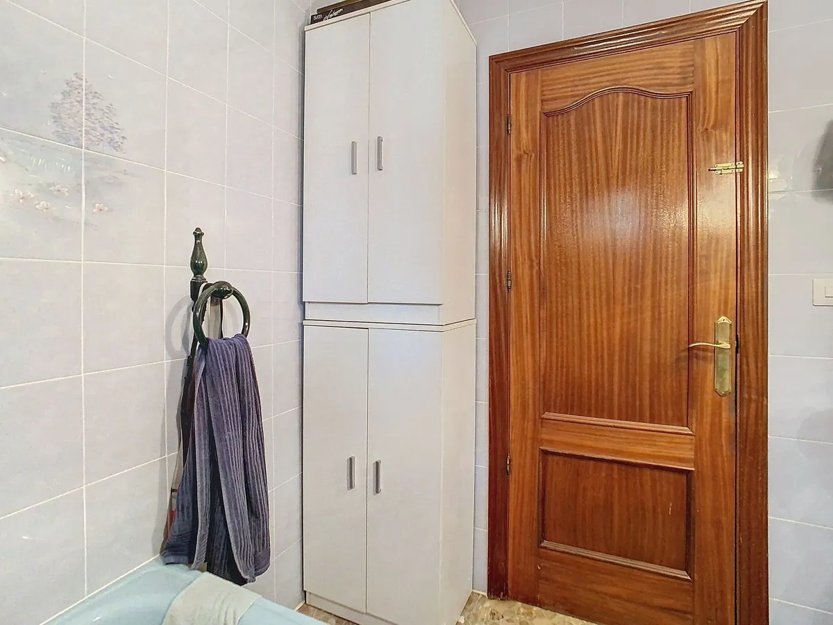 a325be2b-6732-46ee-94a0-7b36b9ec1be8