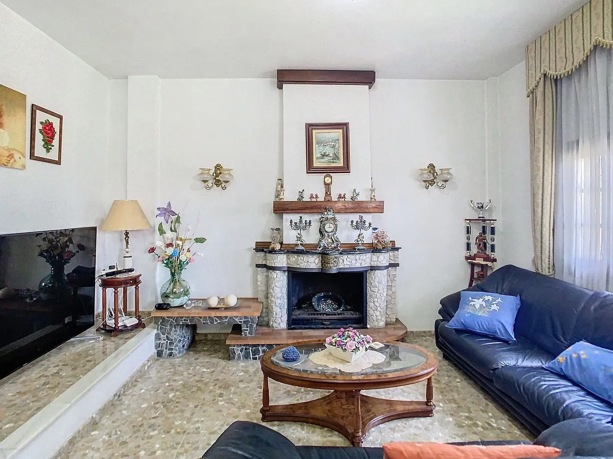 bdef9811-a12a-4673-ad79-cbf2ebdcec45