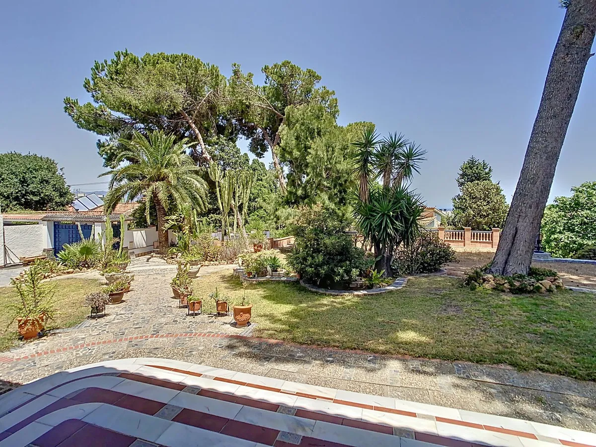 088a0c28-b464-45fc-8567-fc92941a098c