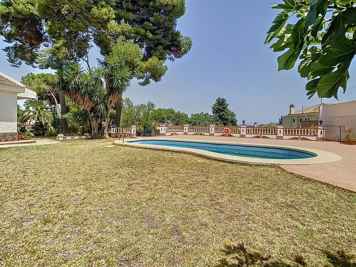 97f817b5-83af-47d5-9a53-e1a37f0f7f8e