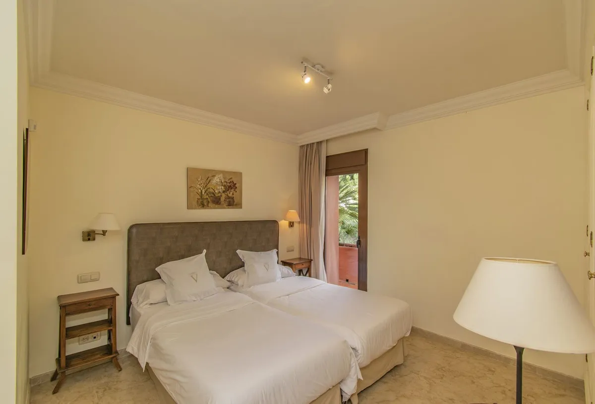 ed0b619b-f1e4-48ba-826f-a0614320c1a8