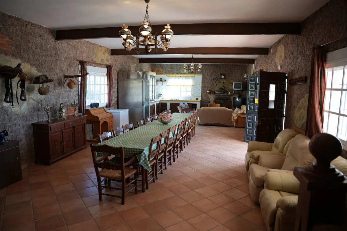 0be80b41-2d8a-425a-91ea-ee037722d0a7