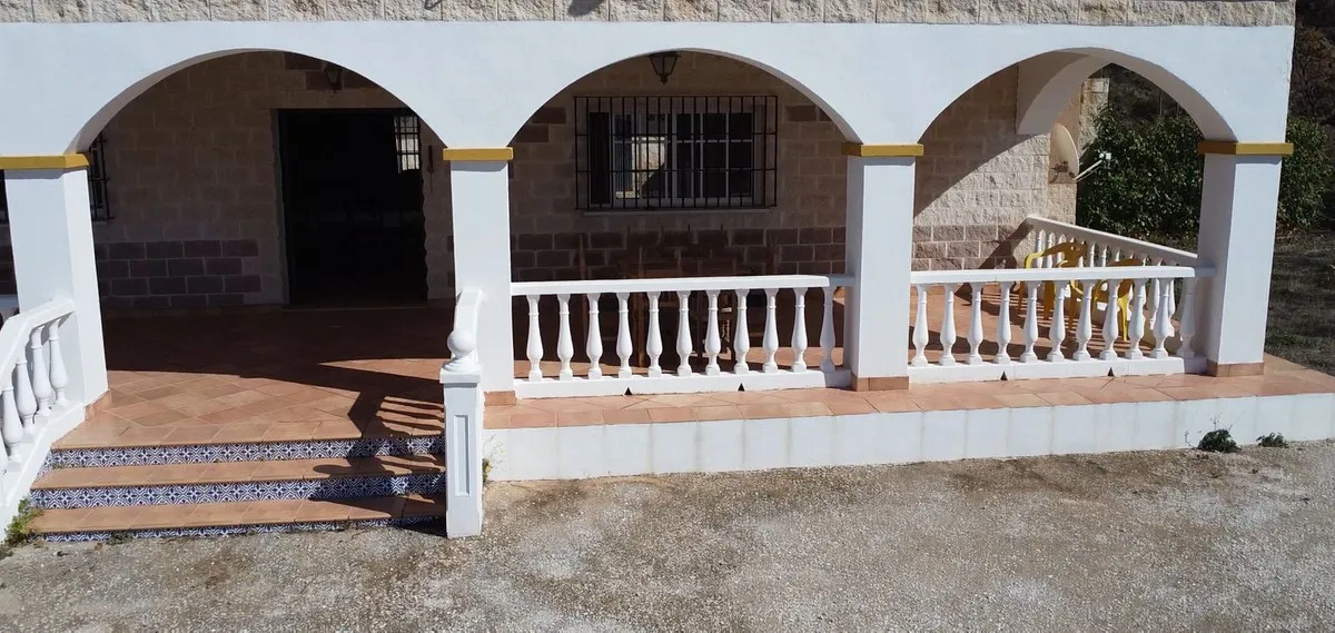 245eb054-3463-4077-bcae-ecab9843b127