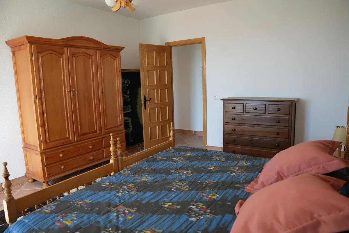 27570653-346c-4cec-ab8f-9af797f9ac04