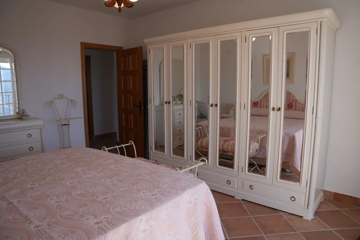 47f50aba-9154-4fcc-84ef-82adc56b94f0