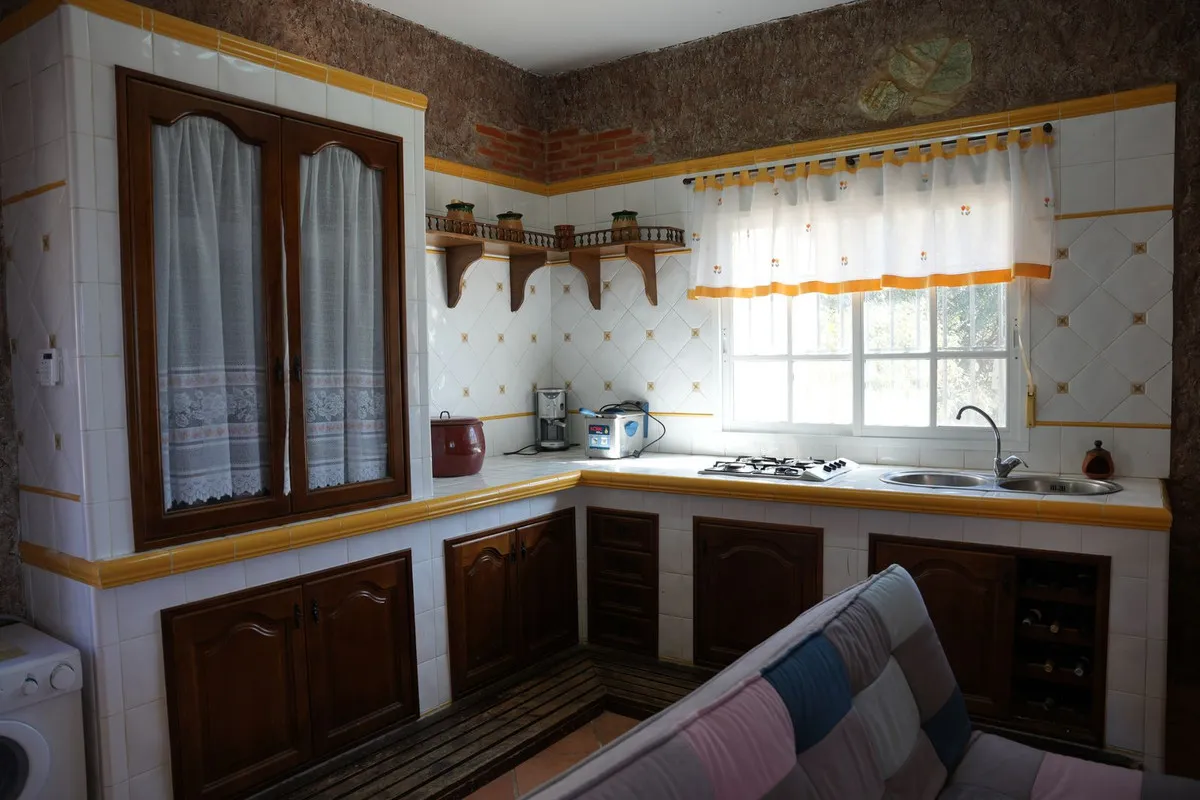 c7863b89-8c1e-4bc0-989c-2999252be7f0