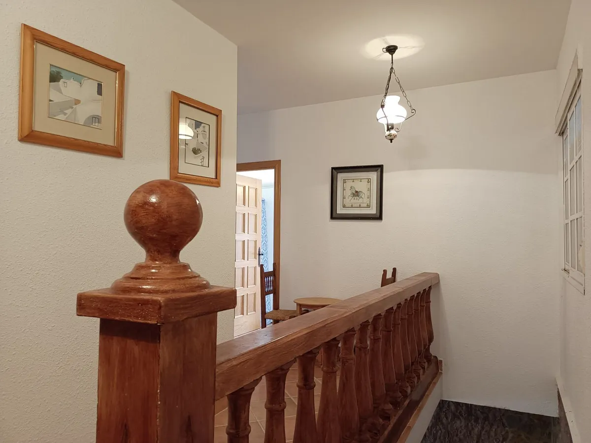 d2c8fe7c-a614-4a84-ad7d-3646f97af292