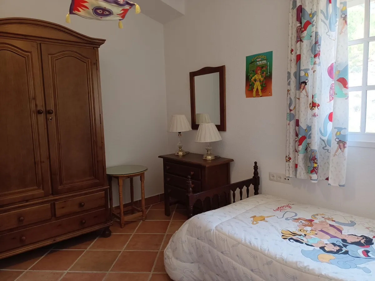 f5f9b15c-306e-4cf3-bf0d-4dd969fc92ac