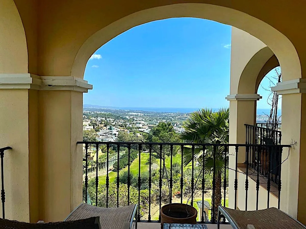 9829ca59-7e70-44b0-b156-a758c387a5c8