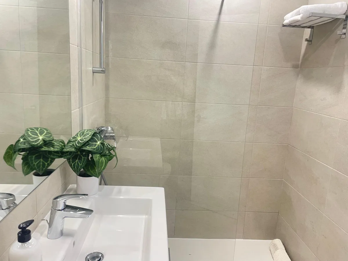 686c9be1-b7da-45f7-b1f5-3448e5625faa