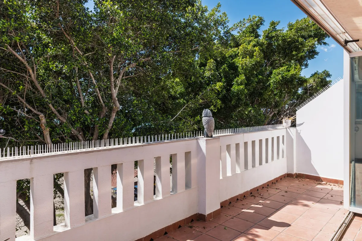 3741f84f-be7f-496f-b75b-4b96cd16e628