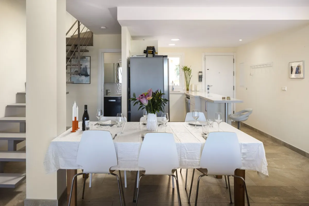 42ceca1e-4c7d-46c5-ac51-eb5d5426d368