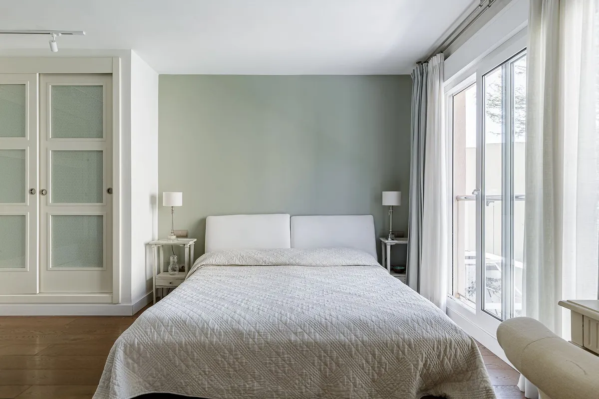 dd130683-caa3-435f-94c7-9732d72fb6bf