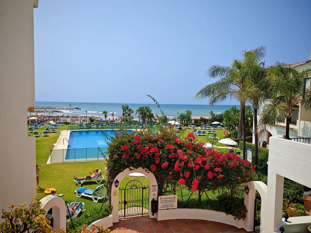 7a35a9b8-04dc-4342-8c9a-dbecf4535708