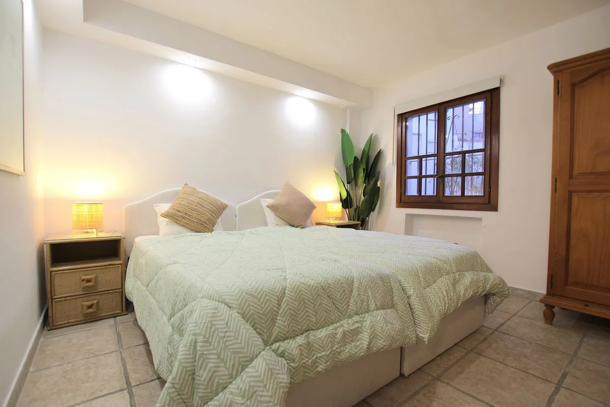 9cc38c25-133b-44cf-80cf-b8c0676fb076