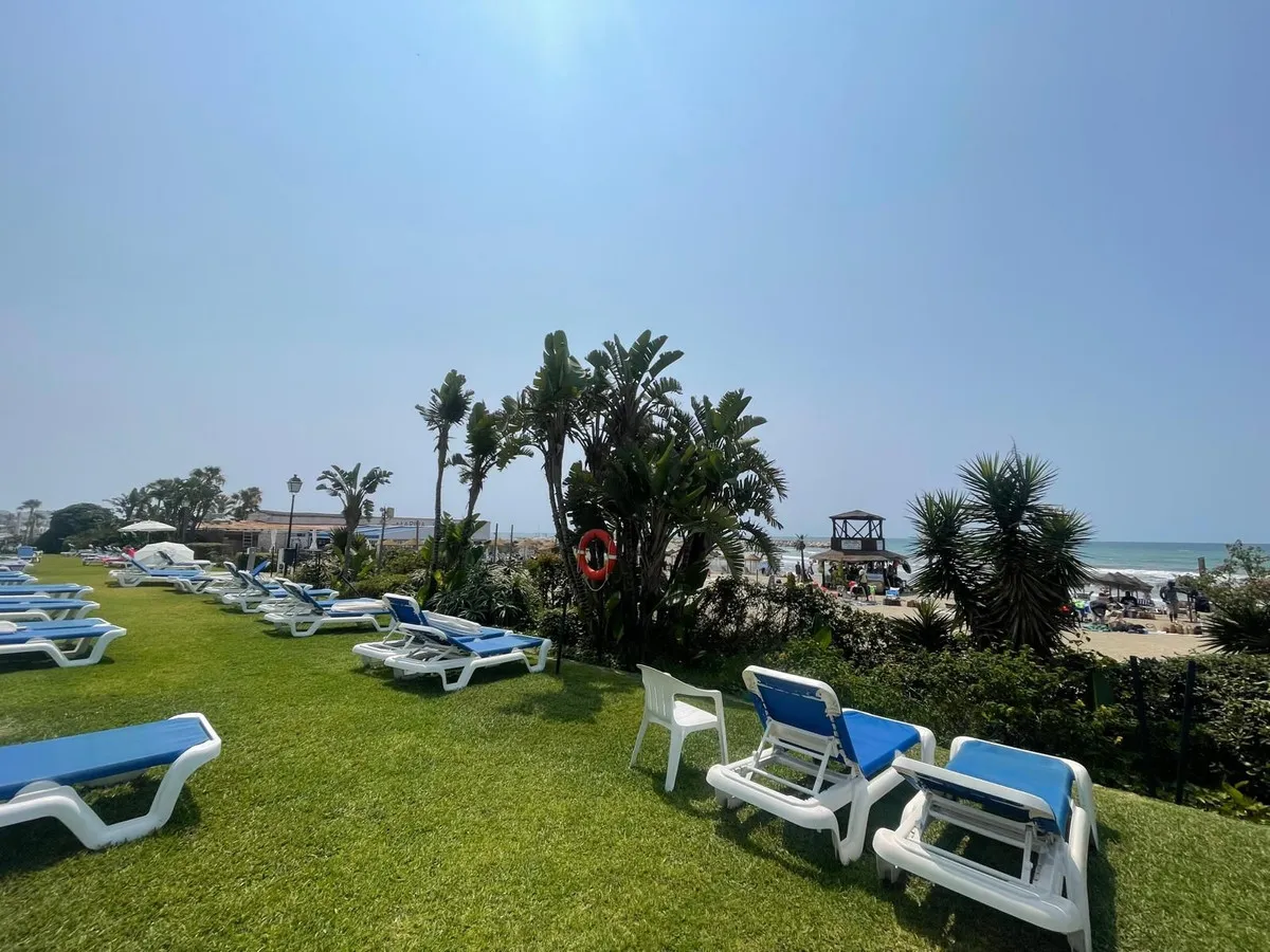 e3644597-5fb7-468c-96e2-9a234f5c5259