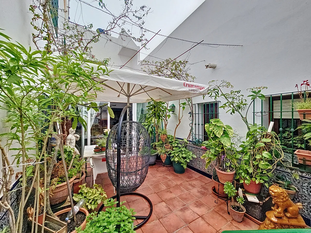 3672d3de-4faa-4945-8719-cf77feb27bff