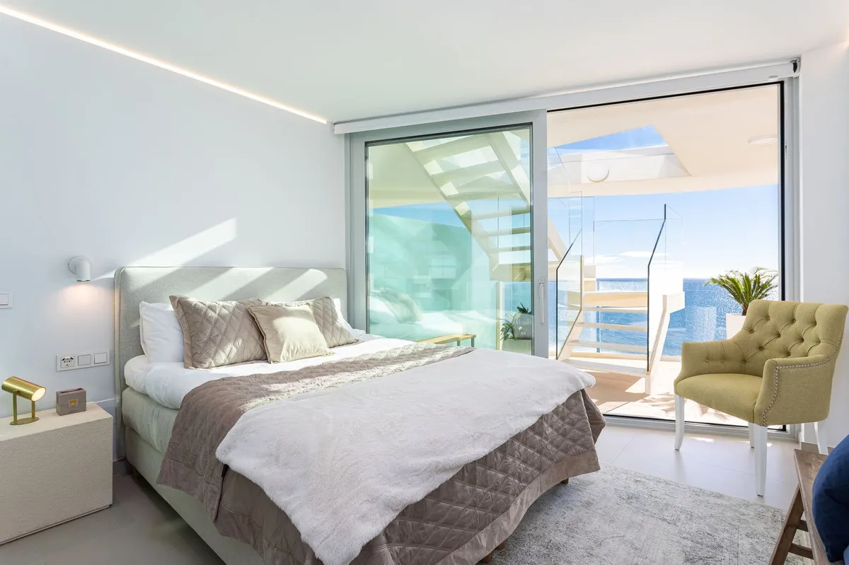 06a20160-fc83-4e18-b11b-34a723970aaa