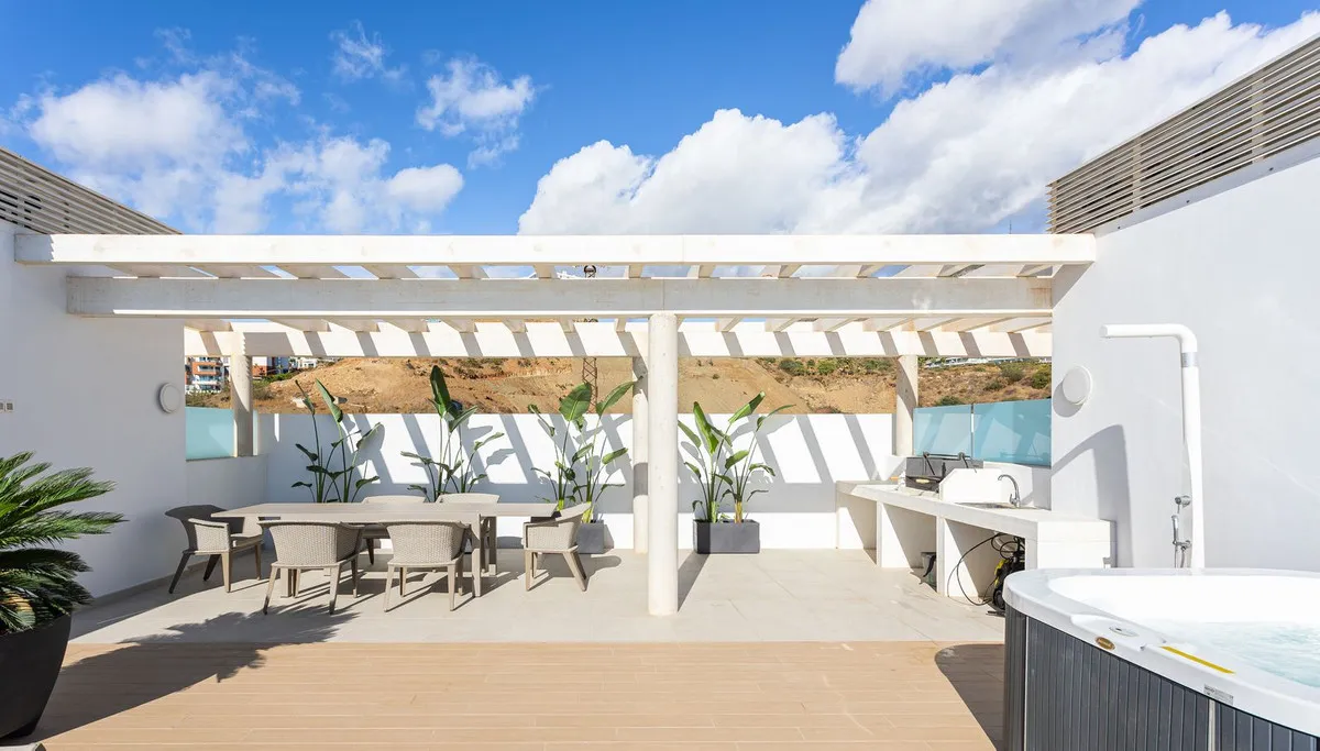 3d6f9c89-8b3d-4d62-9e91-7eea75ae6f7d